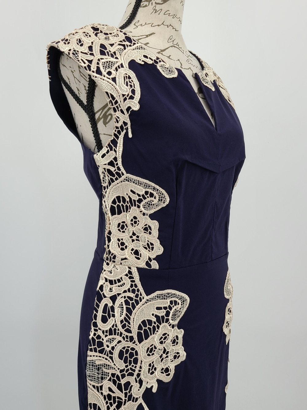 ModCloth London Dress Co Navy Bodycon Dress With Lace Side Accents Size 6
